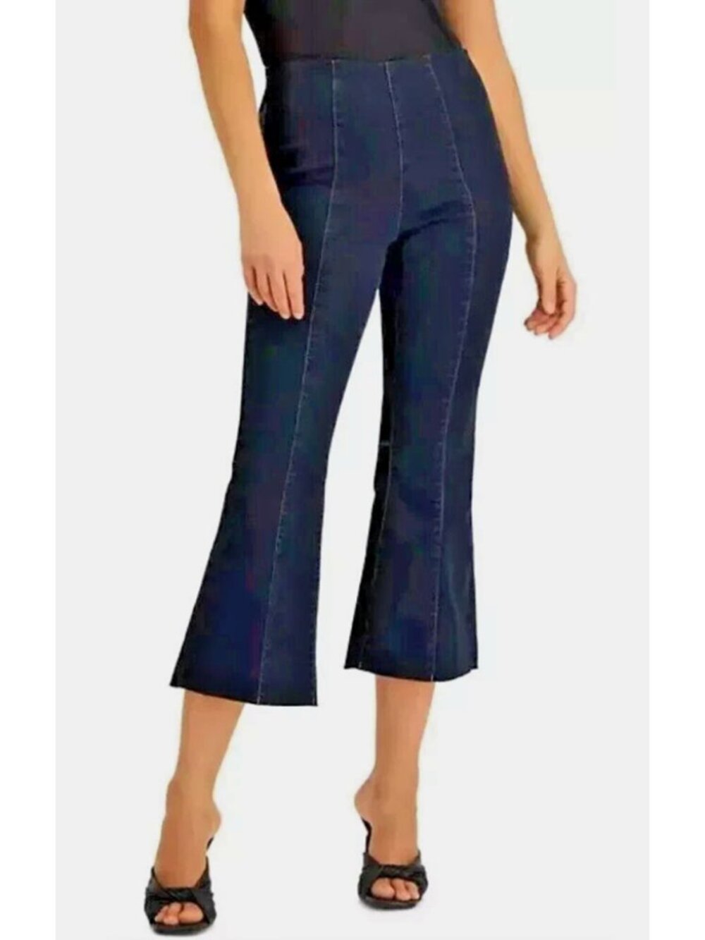 I.N.C. International Concepts Women's High-Rise Pull-on Flared Cropped Jeans 12